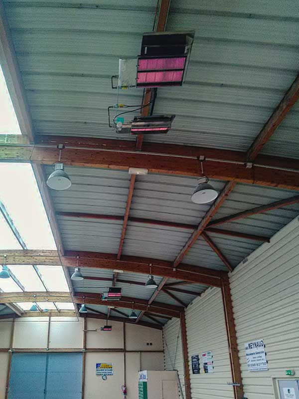 chauffage du boulodrome de Quint Fonsegrives avec des panneaux radiants céramique haute température