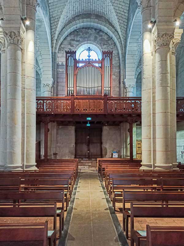 mise en lumière et conformité électrique de l’église Saint Georges
