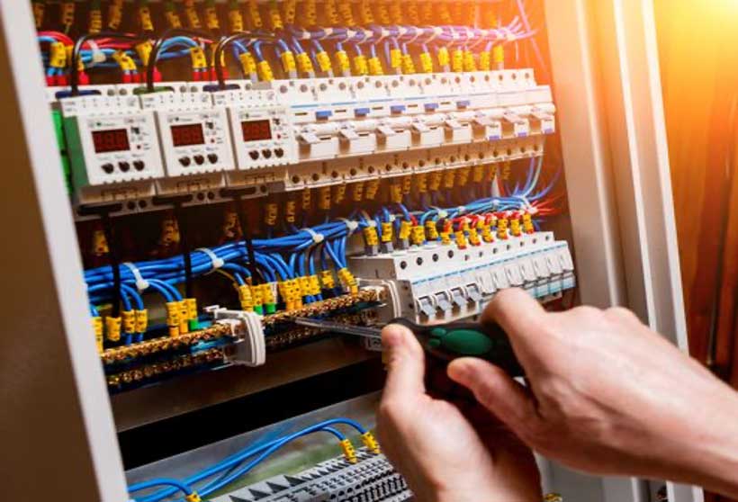 Patrimoine, qualification, label et certification 5 Qualifelec est une certification professionnelle qui reconnaît la qualité et la compétence des entreprises du génie électrique et énergétique